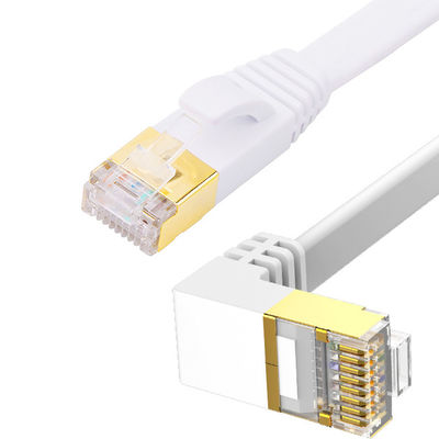 Escudo multiusos plano recto blanco de UTP de la chaqueta de PVC del cable del remiendo