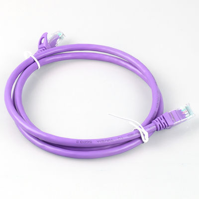Aislamiento púrpura del HDPE del cordón de remiendo de Rj45 Cat6a para la pantalla LED de la red