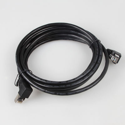 El cordón de remiendo estable Cat7 del OEM 90 grados a 270 grados hacia arriba pescó con caña